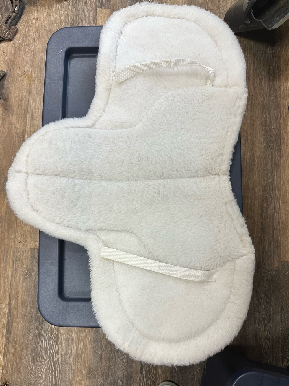 Huntseat Fleece Show Pad with Gel Inserts
